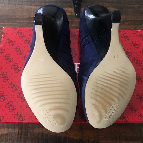 Guess Suede Wedges- Navy Blue-Size 6 - Picture 3 of 3